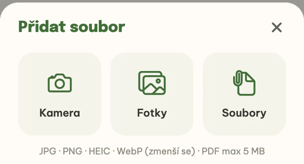 Okno Přidat soubor s volbami Kamera, Fotky a Soubory